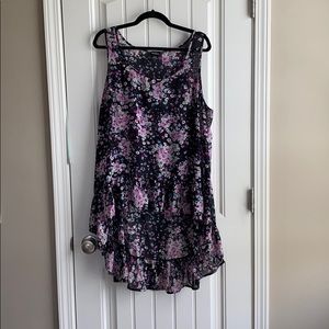 Torrid 2 hi-low sheer, sleeveless blouse